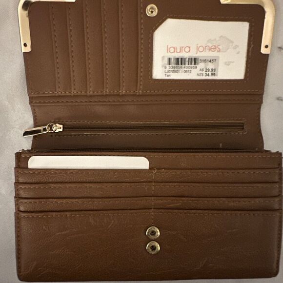 Laura Jones Tan Embossed Purse Wallet New NWT 15cm x 10cm - Picture 2 of 4